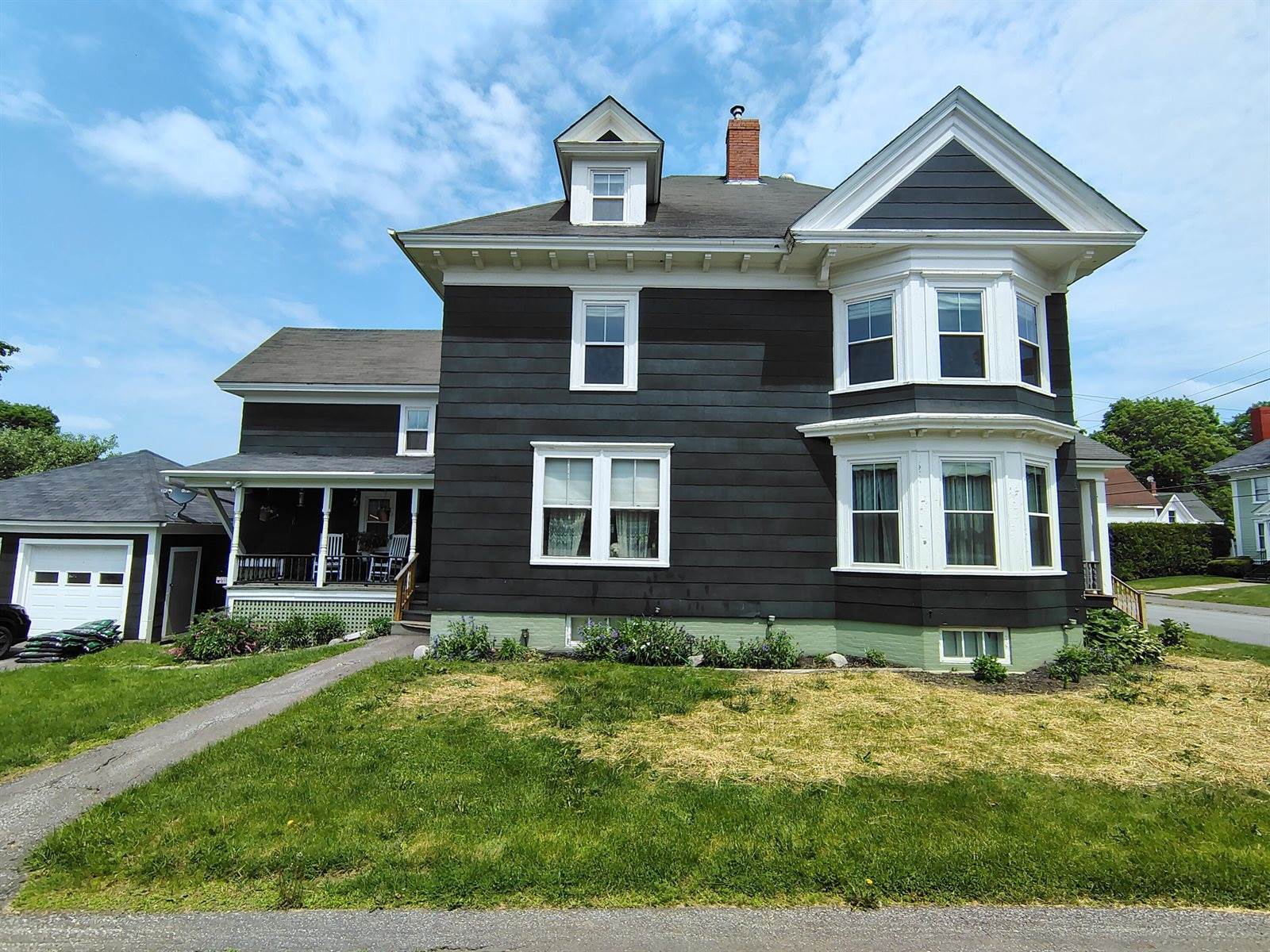 47 High Street, Houlton, ME 04730