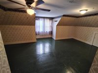 47 High Street, Houlton, ME 04730