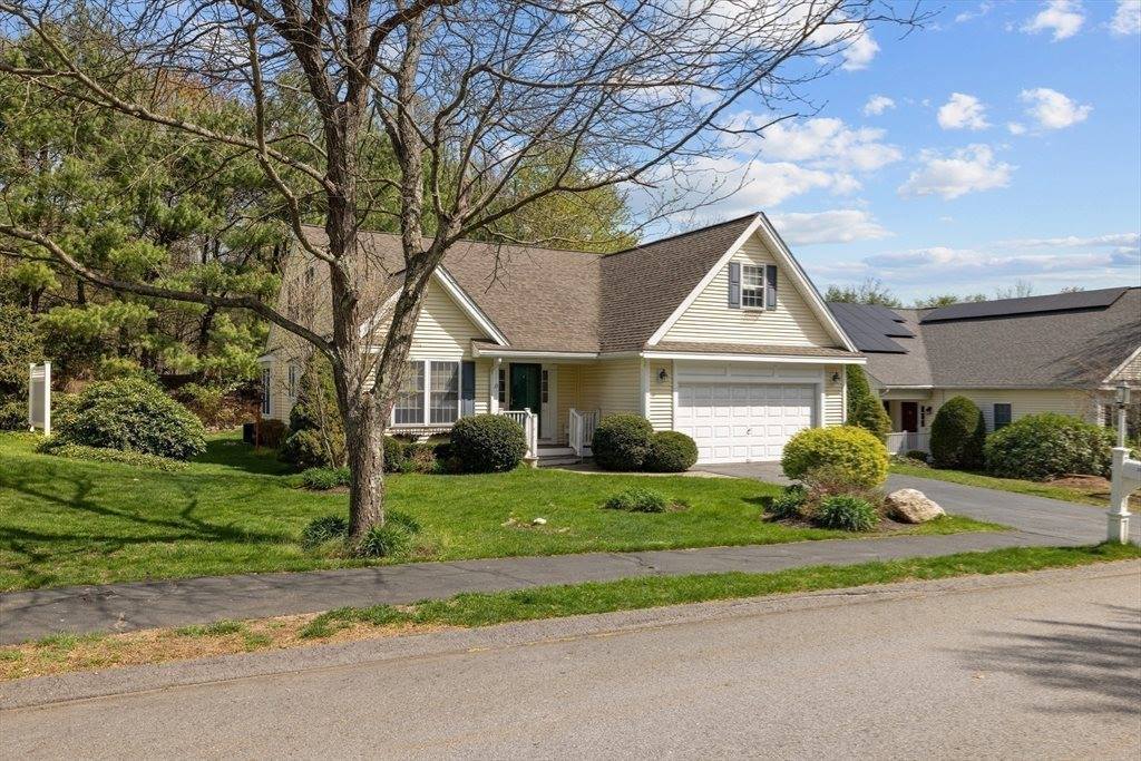 33 Wildwood Dr, Southborough, MA 01772