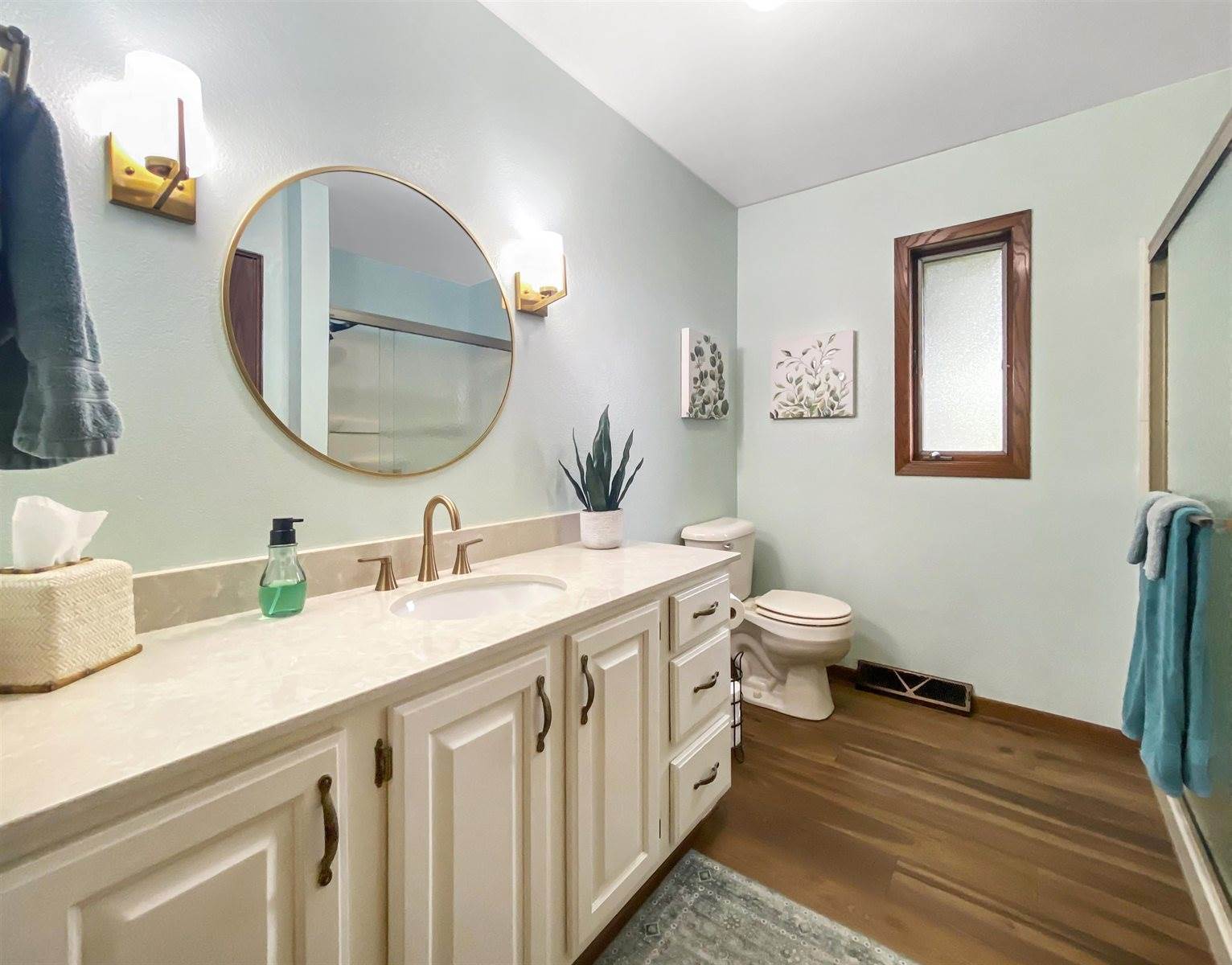 3309 Parkdale Drive, Marinette, WI 54143