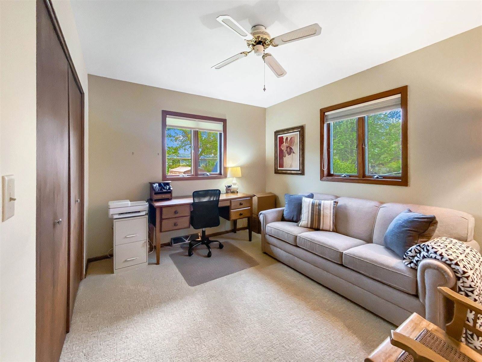 3309 Parkdale Drive, Marinette, WI 54143