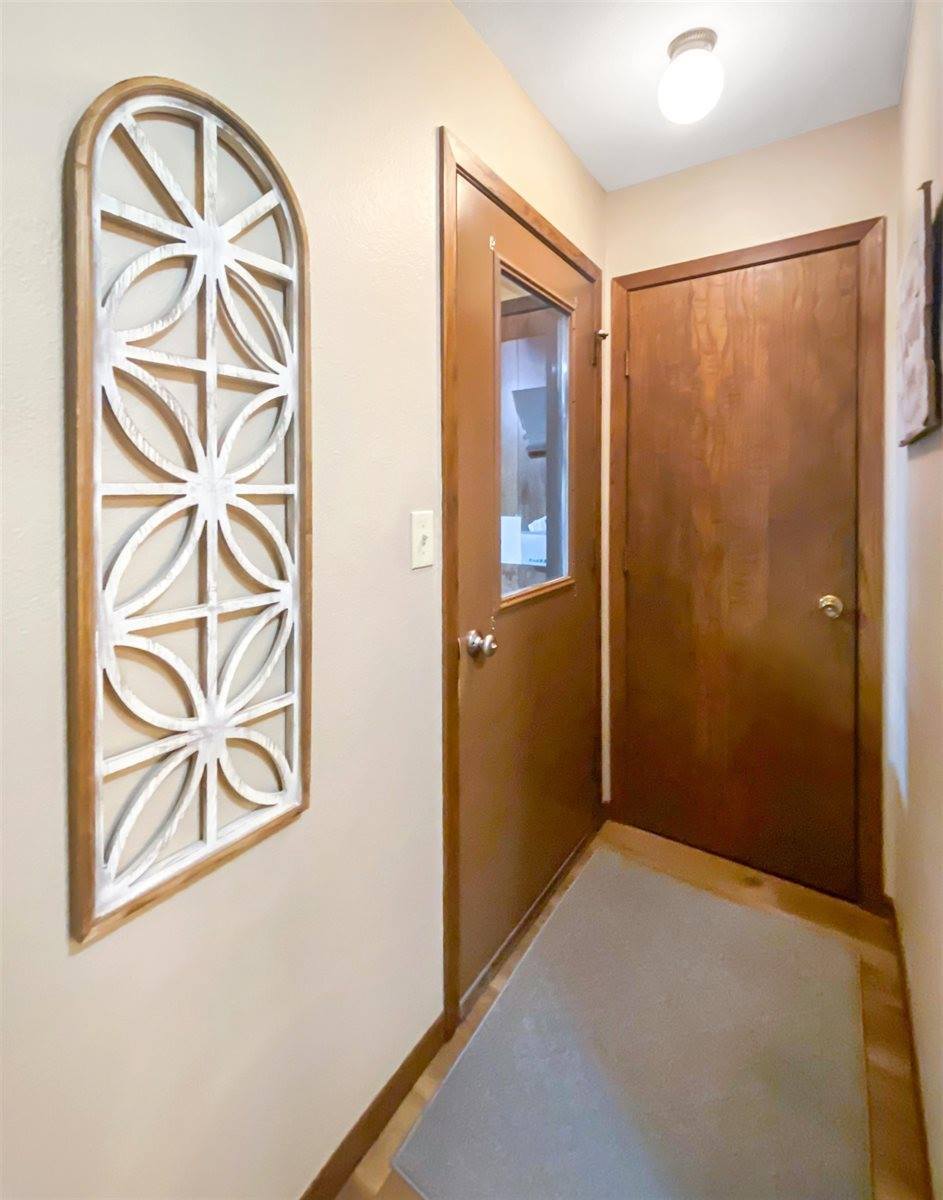 3309 Parkdale Drive, Marinette, WI 54143