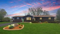 3309 Parkdale Drive, Marinette, WI 54143