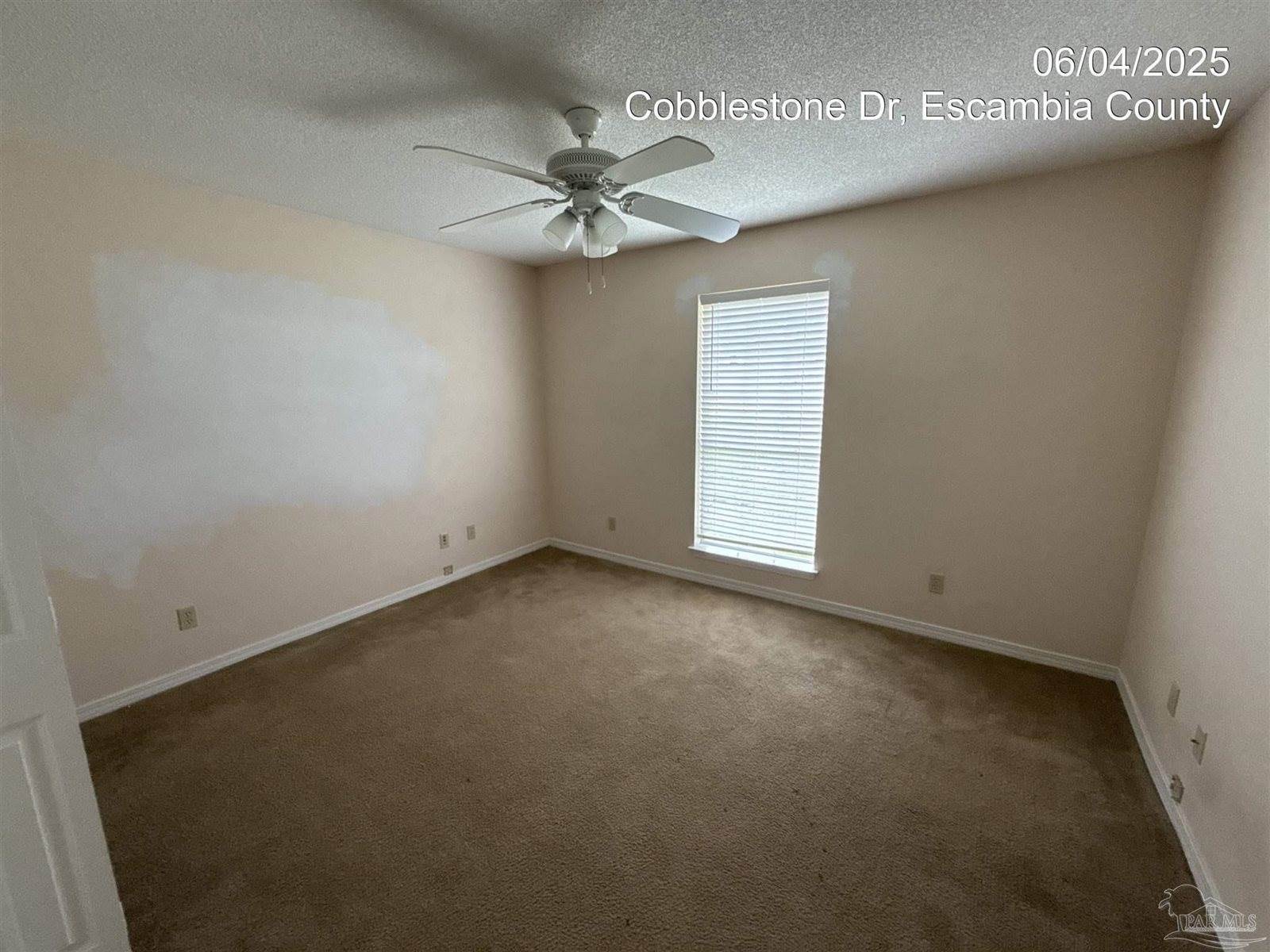 1042 Cobblestone Dr, Pensacola, FL 32514