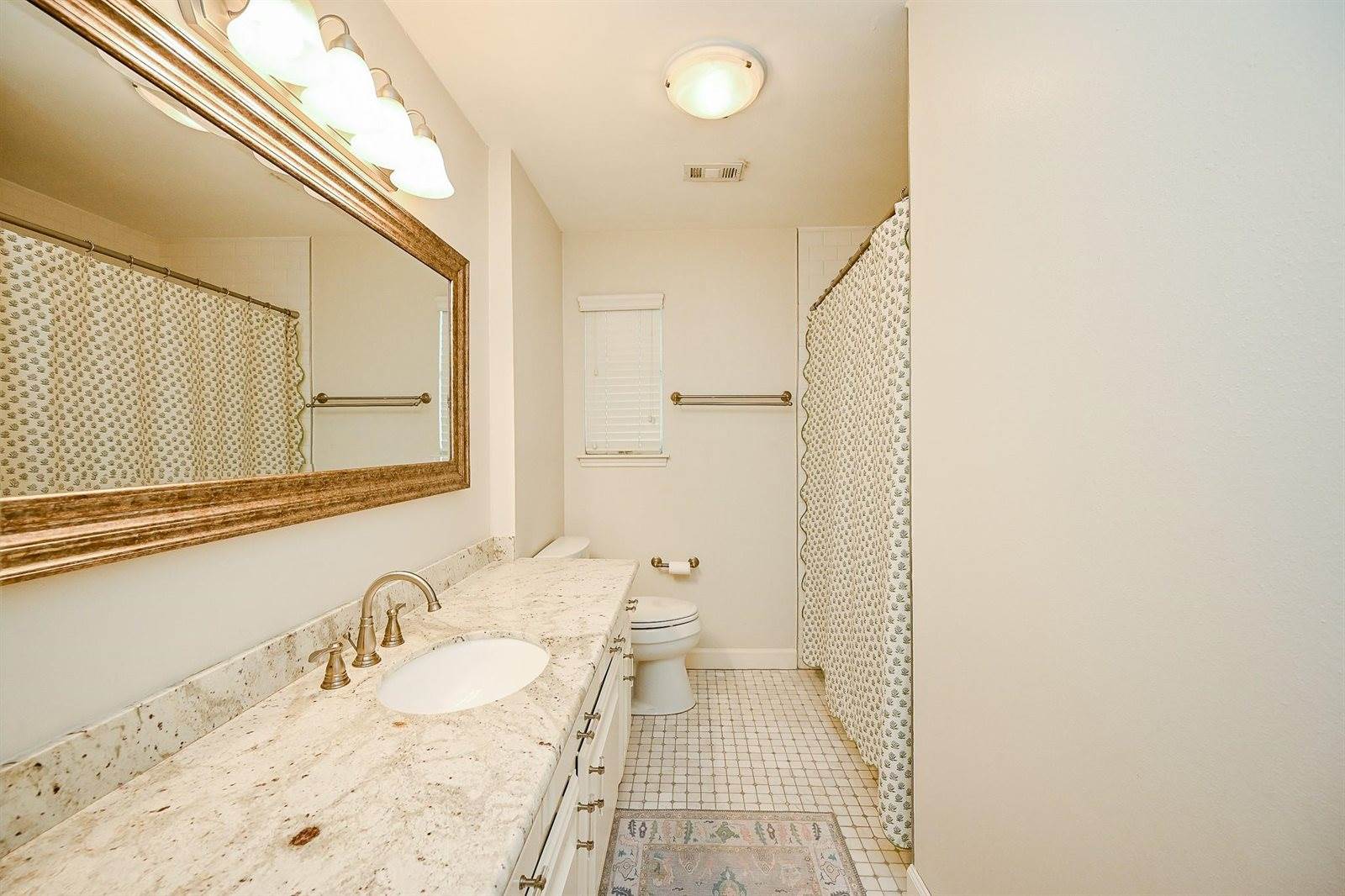 2730 Manila Lane, Houston, TX 77043