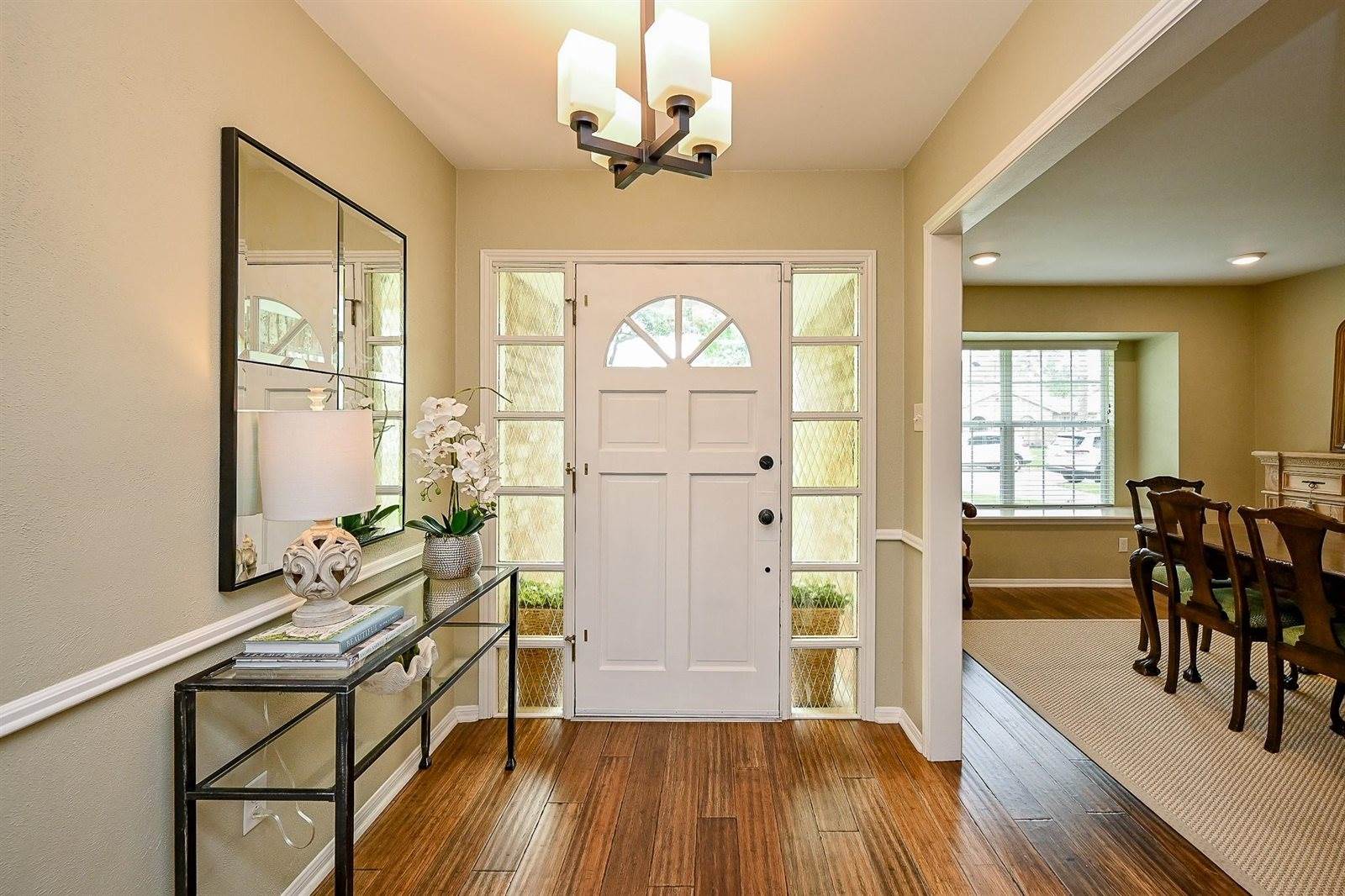 2730 Manila Lane, Houston, TX 77043