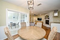 2730 Manila Lane, Houston, TX 77043