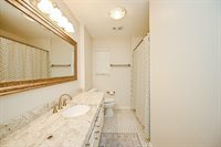 2730 Manila Lane, Houston, TX 77043