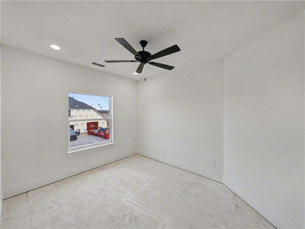 1821 Bluestem Drive, Centerton, AR 72719