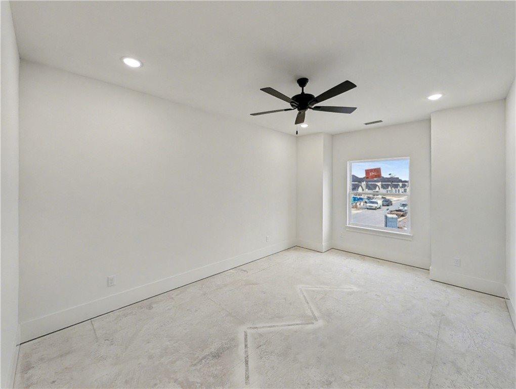 1821 Bluestem Drive, Centerton, AR 72719