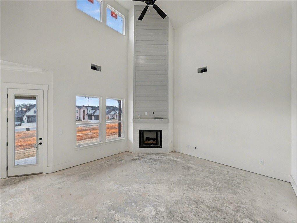 1821 Bluestem Drive, Centerton, AR 72719