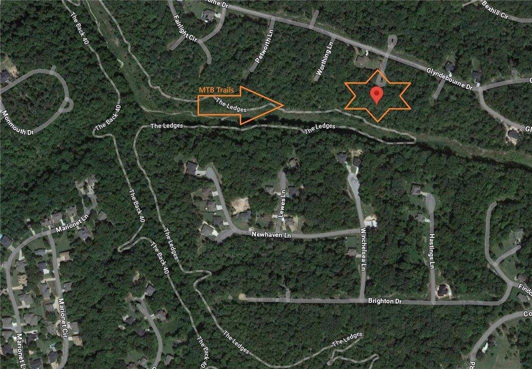 7 Woking Lane, Bella Vista, AR 72714