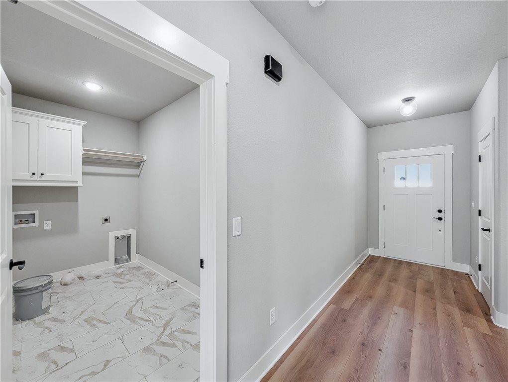 7 Woking Lane, Bella Vista, AR 72714