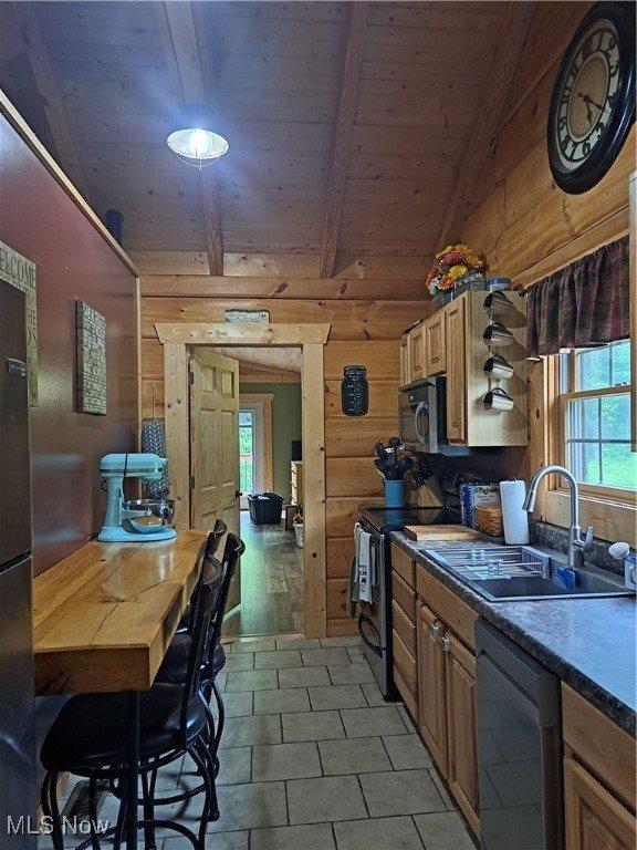 62158 Savage Road, Cambridge, OH 43725