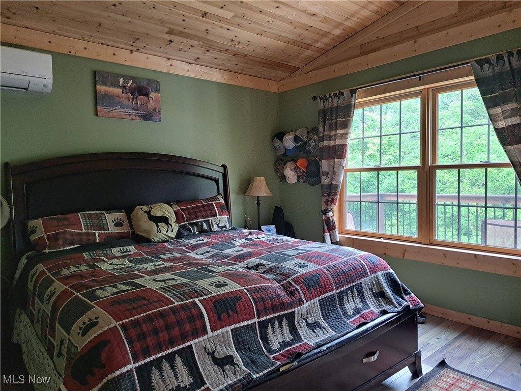 62158 Savage Road, Cambridge, OH 43725