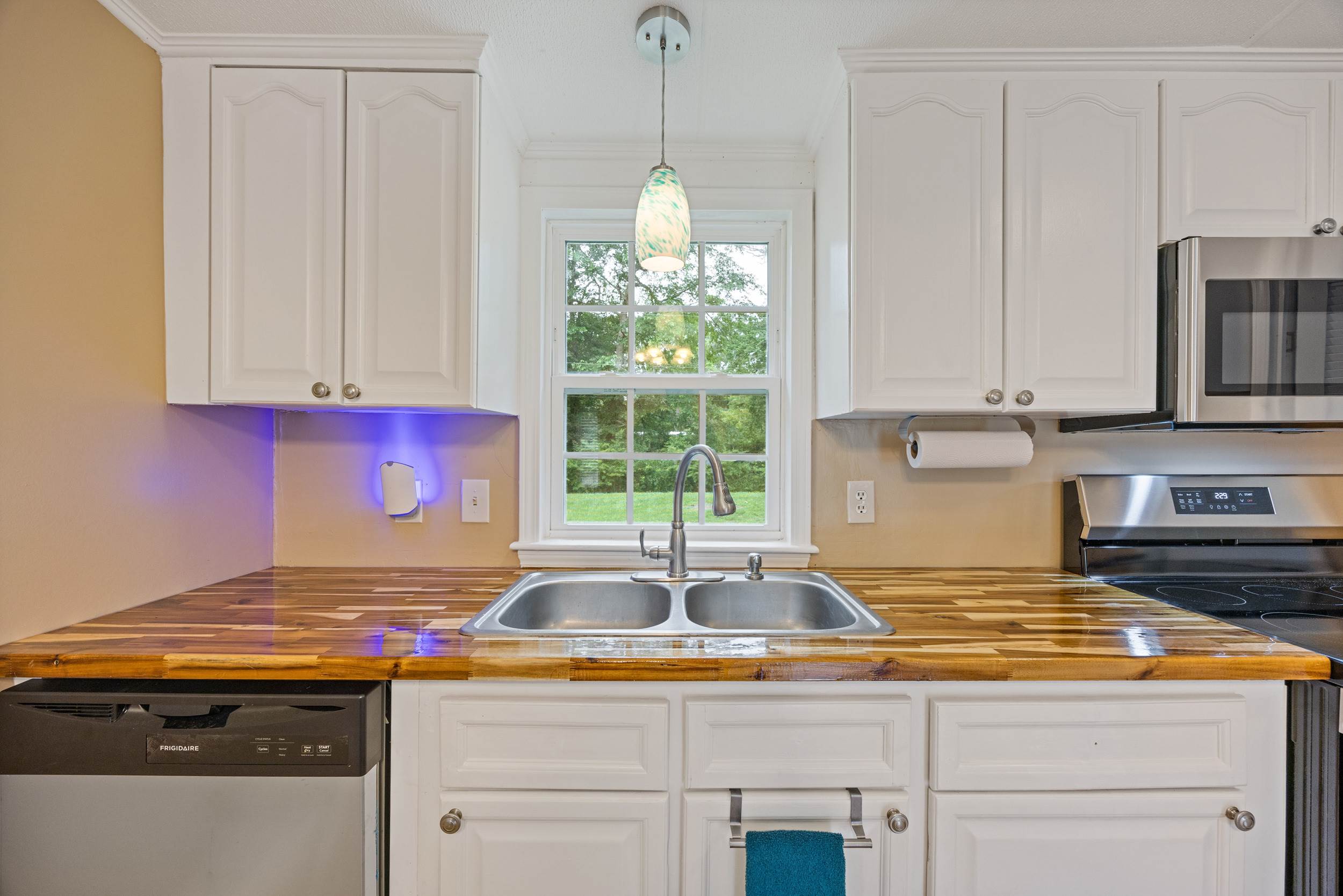 111 Dogwood Drive, Moyock, NC 27958