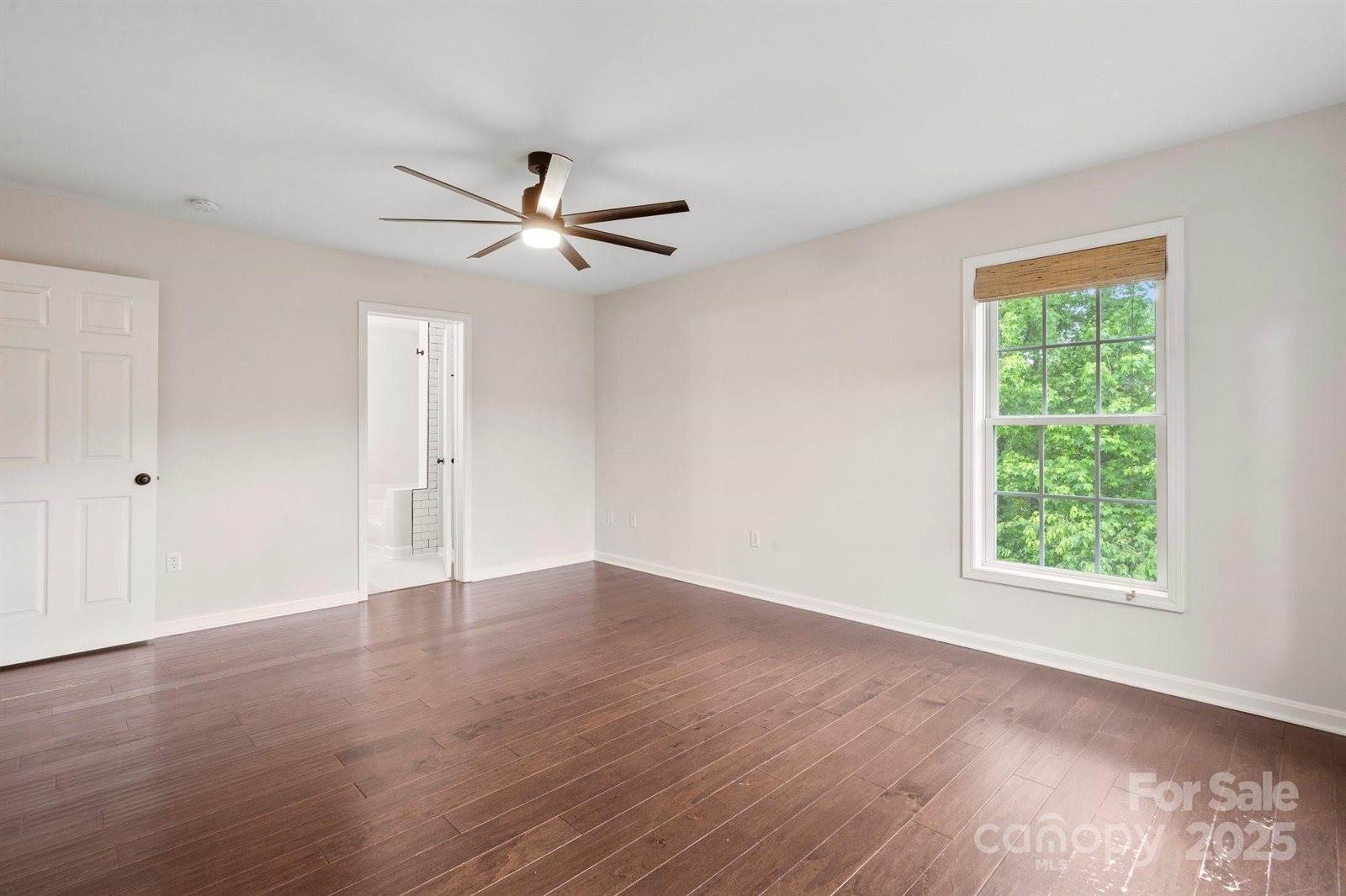 10749 Kingsview Drive, Davidson, NC 28036