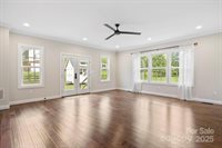 10749 Kingsview Drive, Davidson, NC 28036