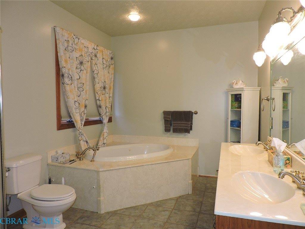 4498 Hermitage Lane, Gloucester, VA 23061