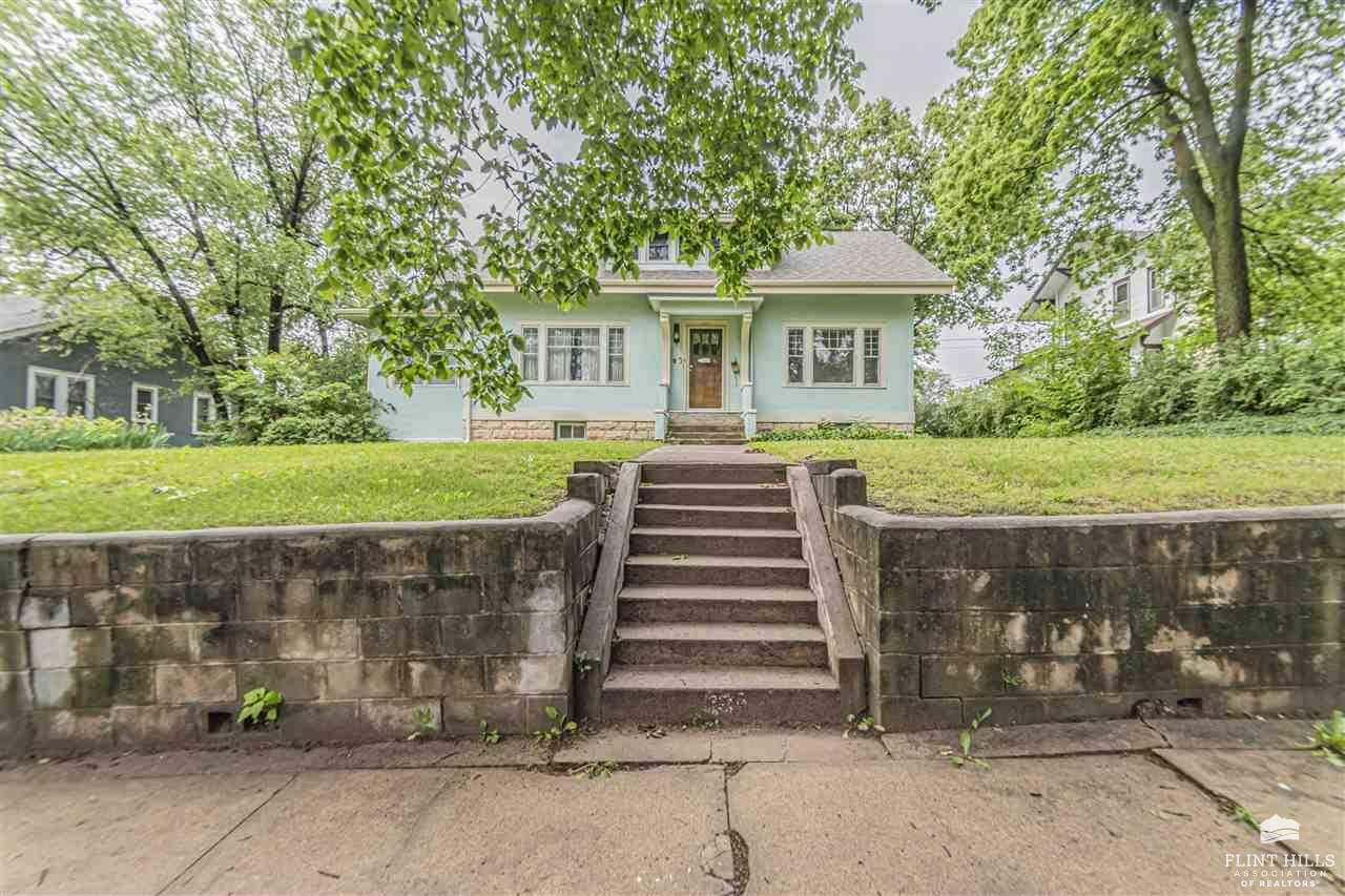 325 West Chestnut Street, Junction City, KS 66441