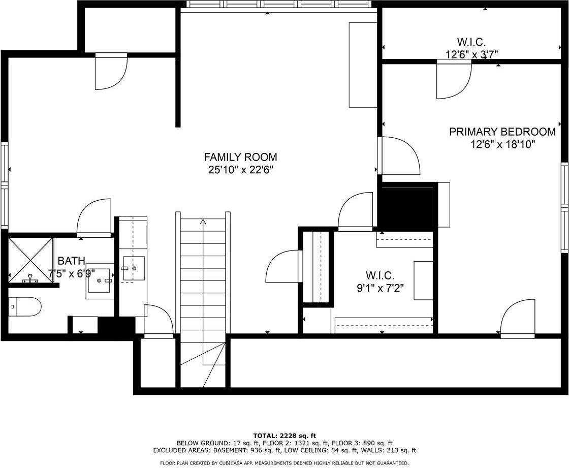 325 West Chestnut Street, Junction City, KS 66441