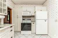 325 West Chestnut Street, Junction City, KS 66441