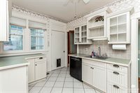 325 West Chestnut Street, Junction City, KS 66441