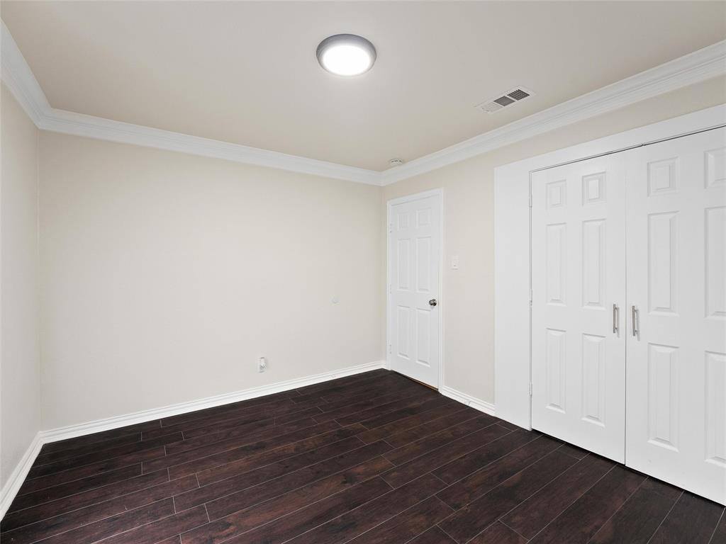 320 Methodist Street, Red Oak, TX 75154