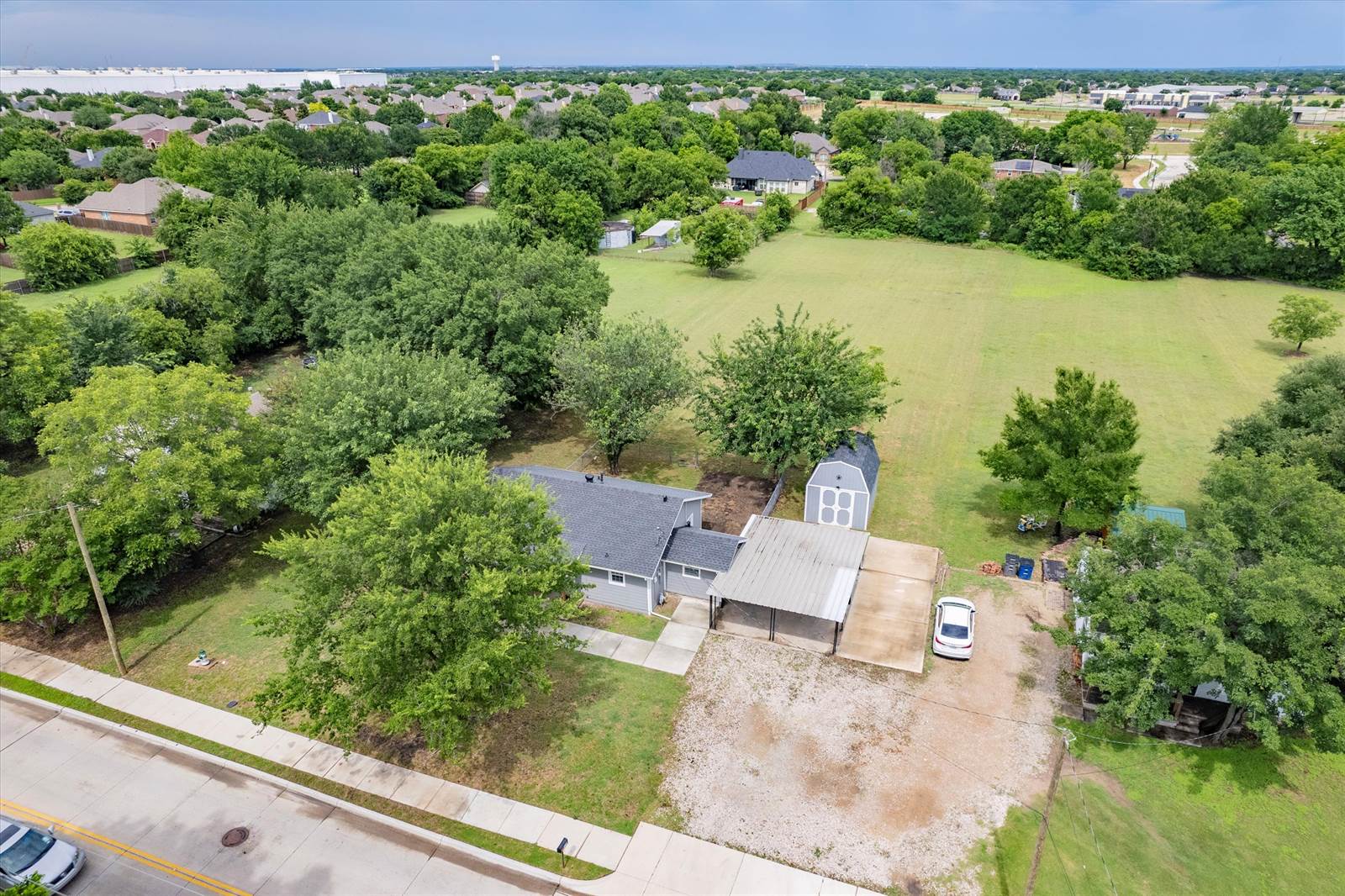 320 Methodist Street, Red Oak, TX 75154