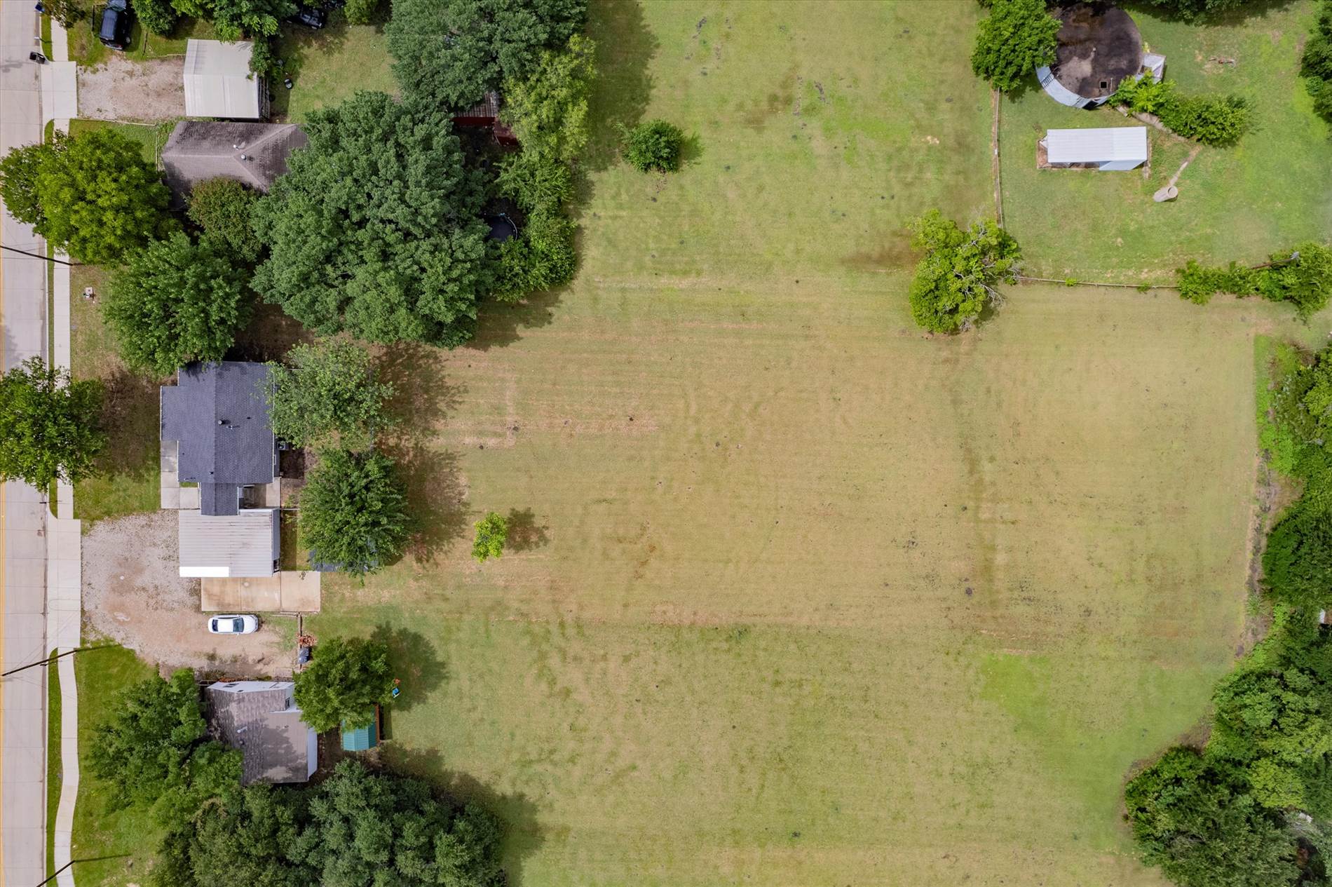 320 Methodist Street, Red Oak, TX 75154