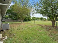 320 Methodist Street, Red Oak, TX 75154