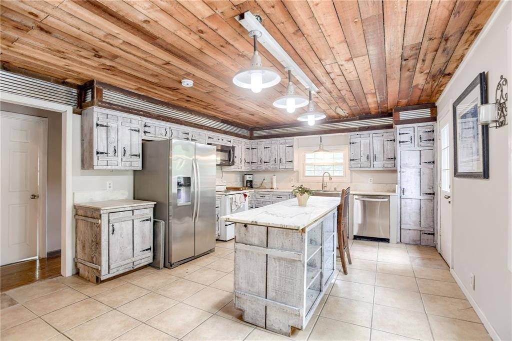 19319 Old Bb Highway, Holt, MO 64048