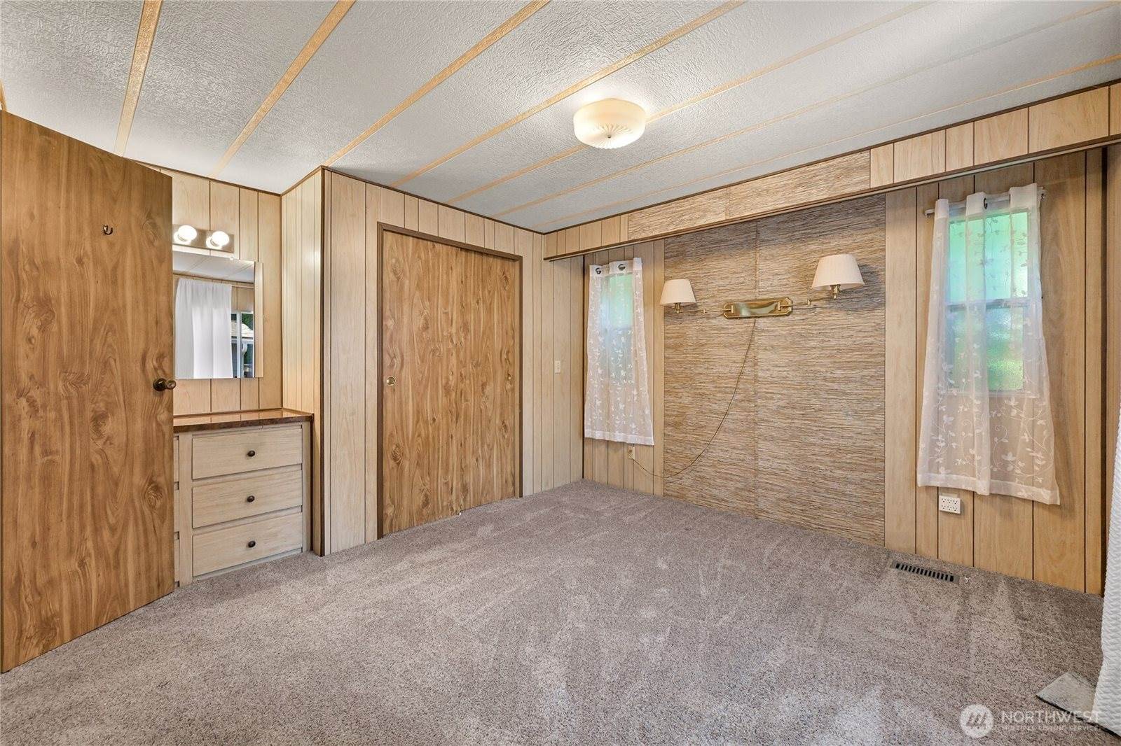 425 Chuckanut Drive North, Bellingham, WA 98229