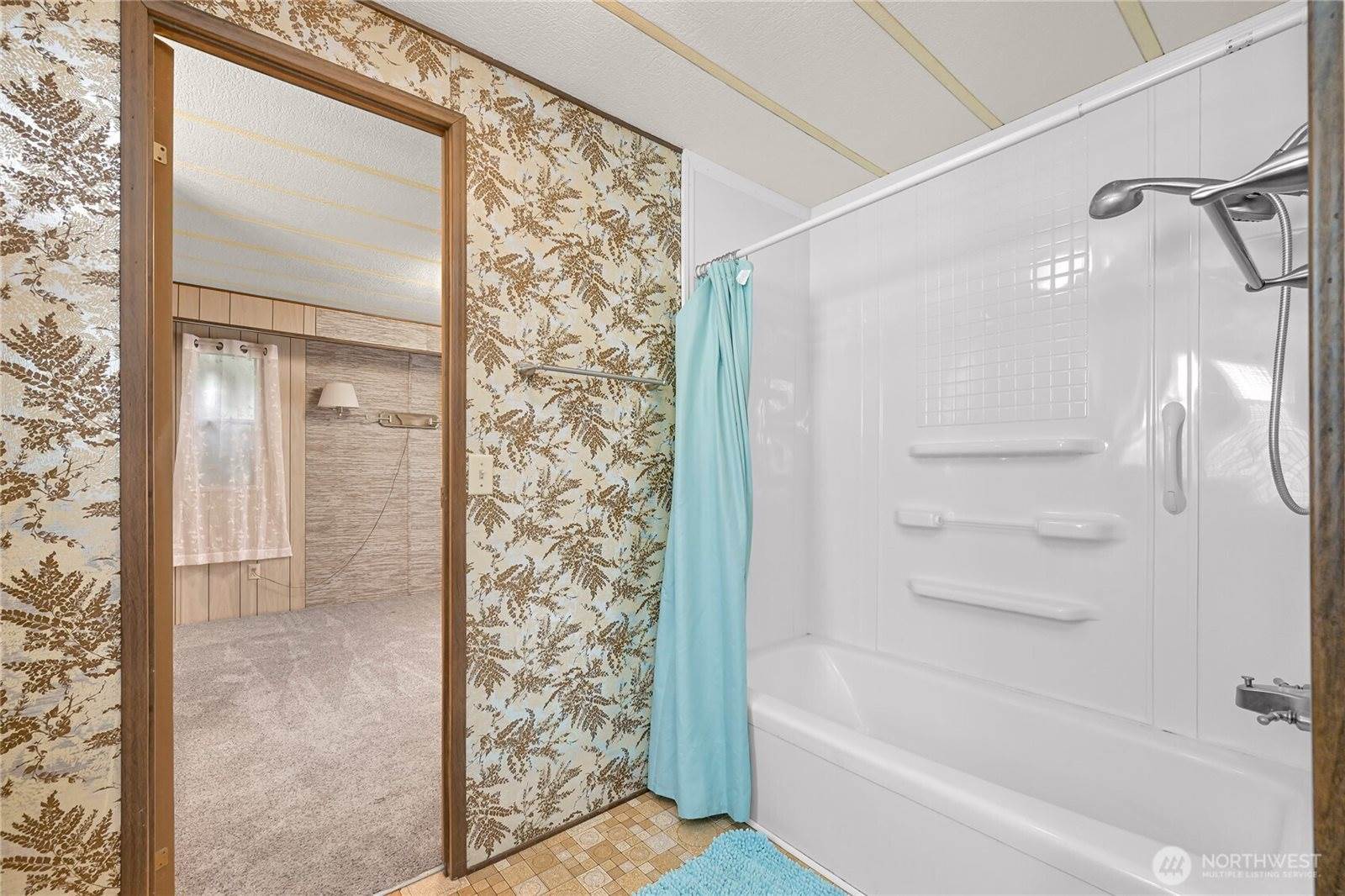 425 Chuckanut Drive North, Bellingham, WA 98229