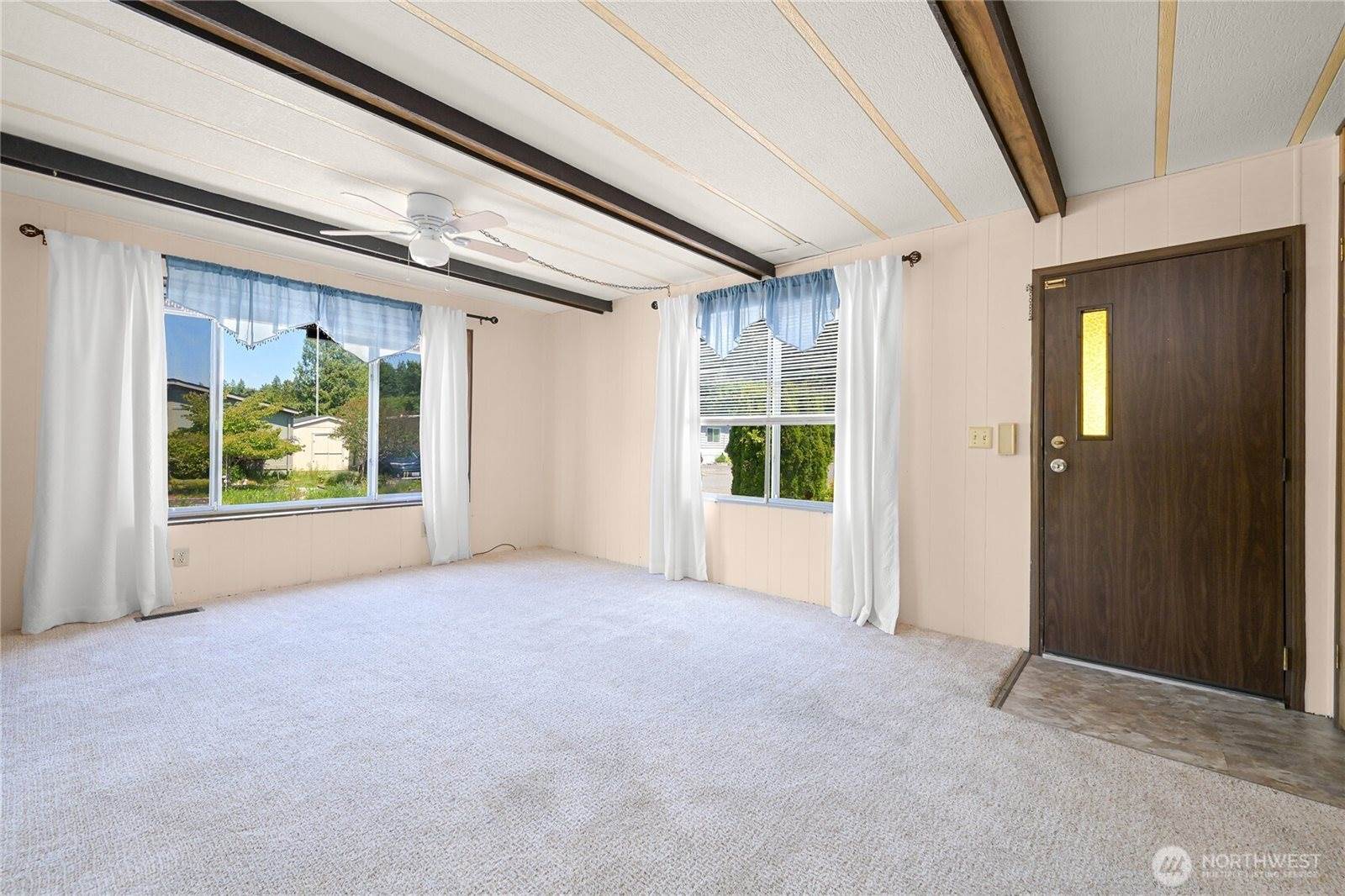 425 Chuckanut Drive North, Bellingham, WA 98229