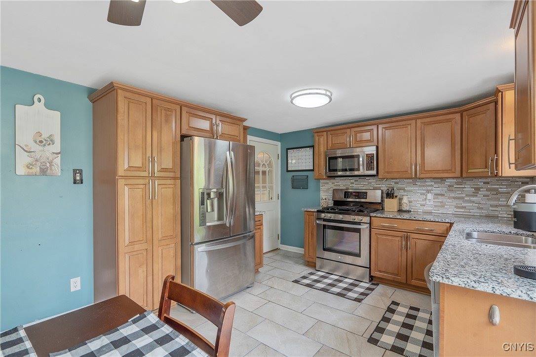 115 Legion Drive, Salina, NY 13212