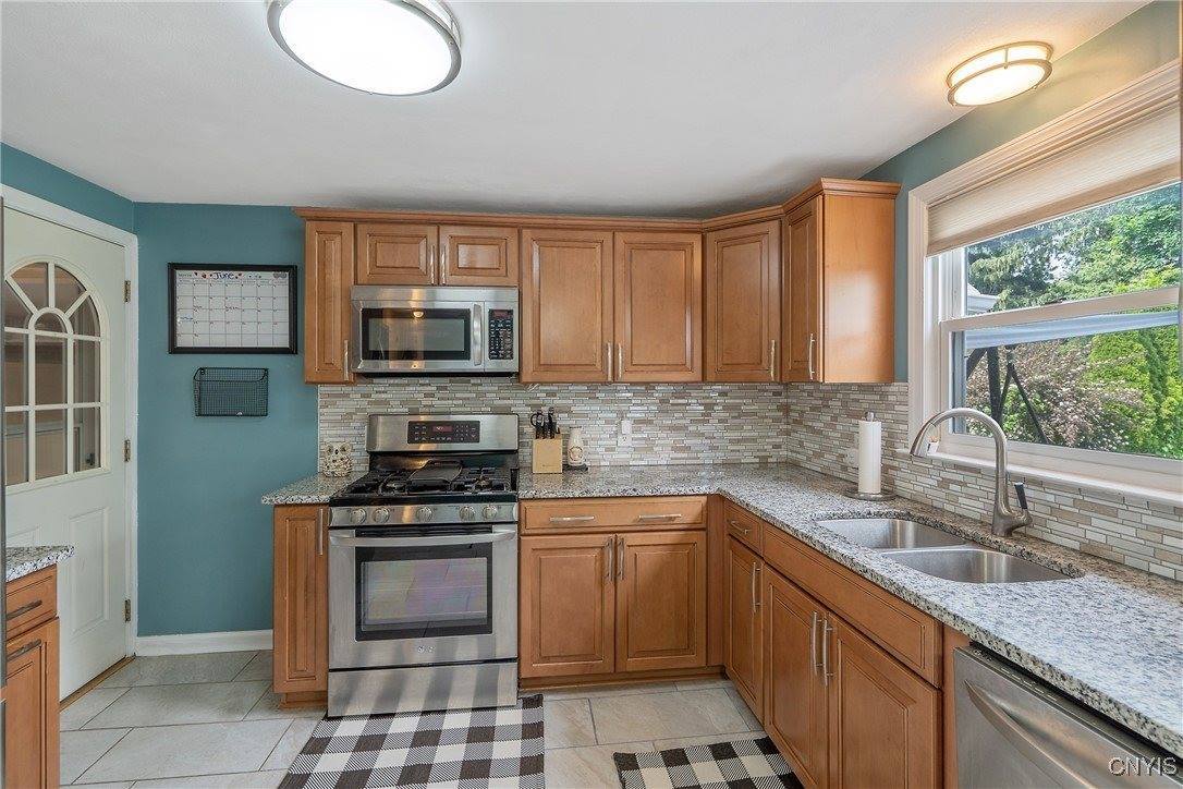 115 Legion Drive, Salina, NY 13212