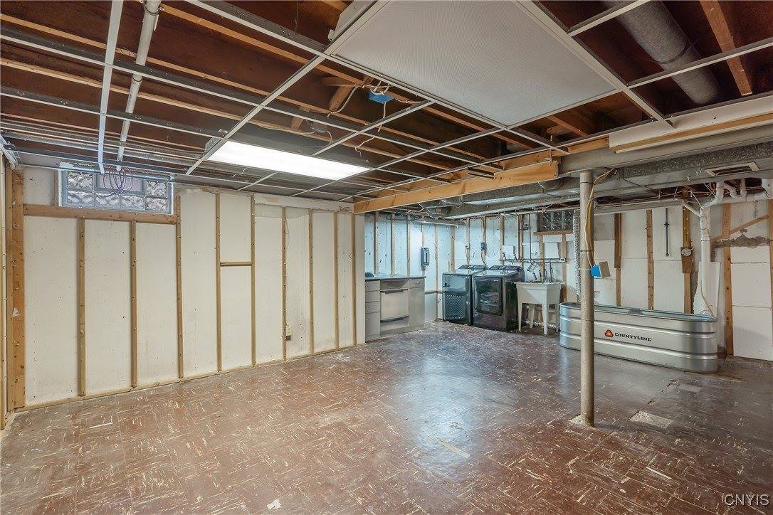 115 Legion Drive, Salina, NY 13212