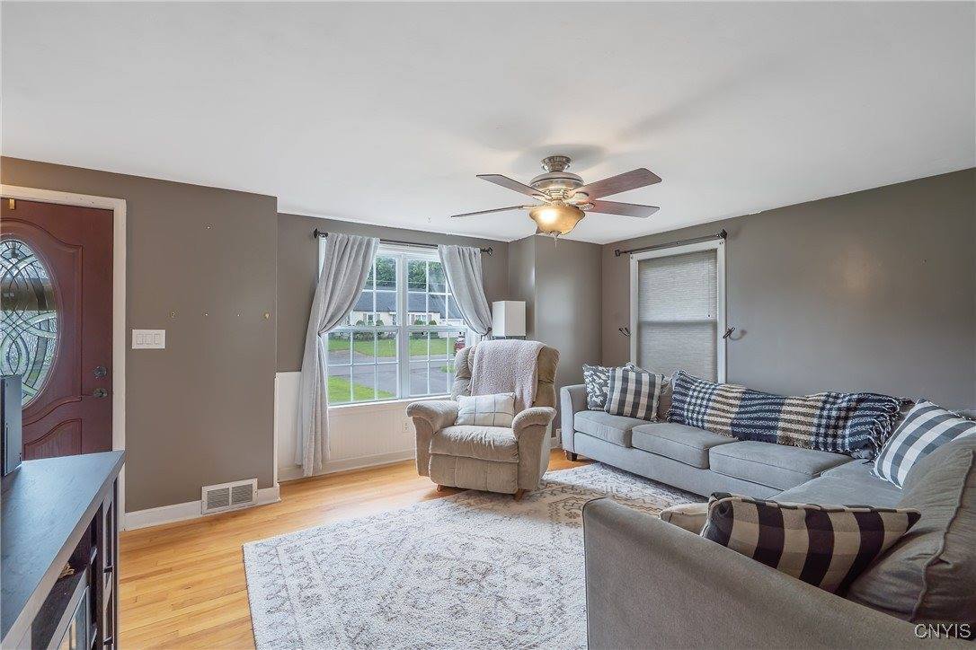 115 Legion Drive, Salina, NY 13212