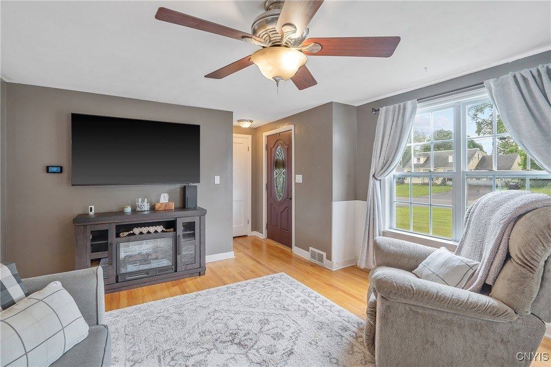 115 Legion Drive, Salina, NY 13212