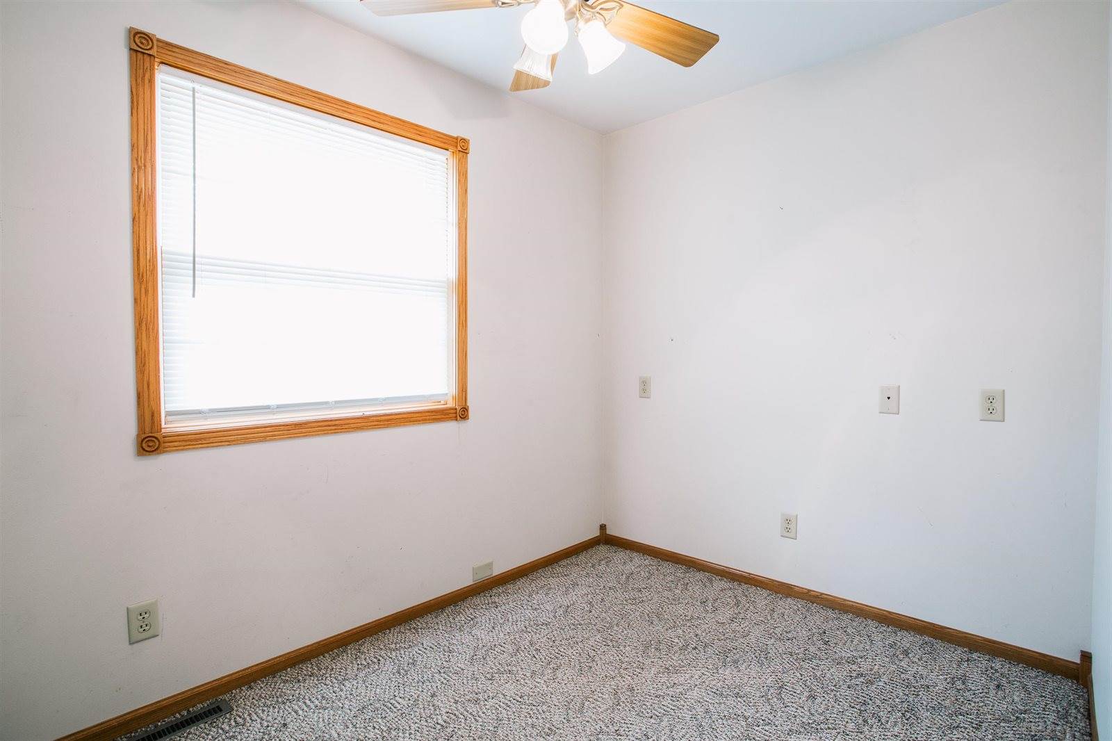 N9891 N Pole Grove Road, Alma Center, WI 54611