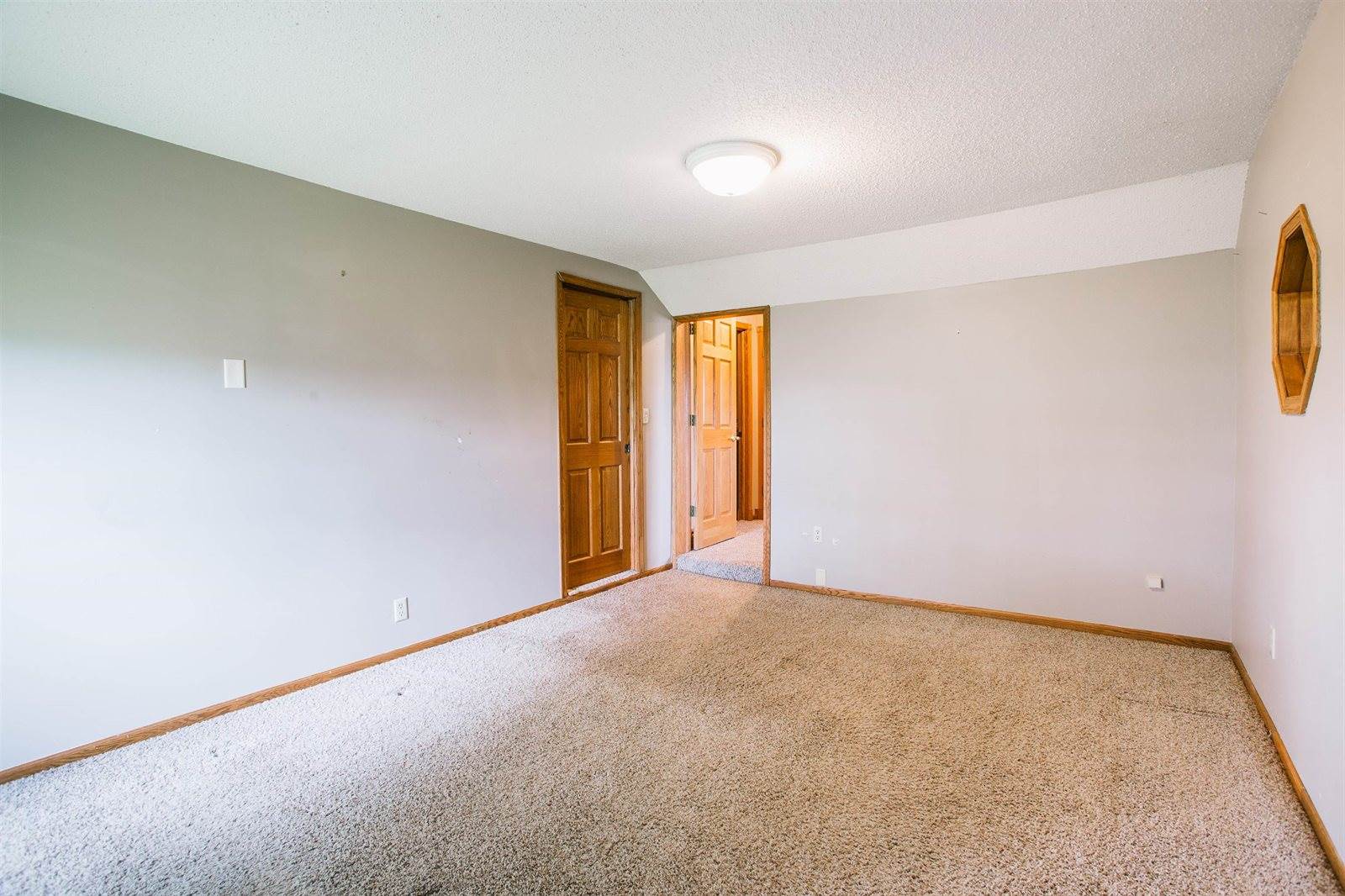 N9891 N Pole Grove Road, Alma Center, WI 54611