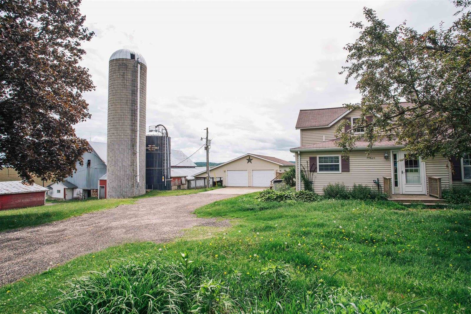 N9891 N Pole Grove Road, Alma Center, WI 54611