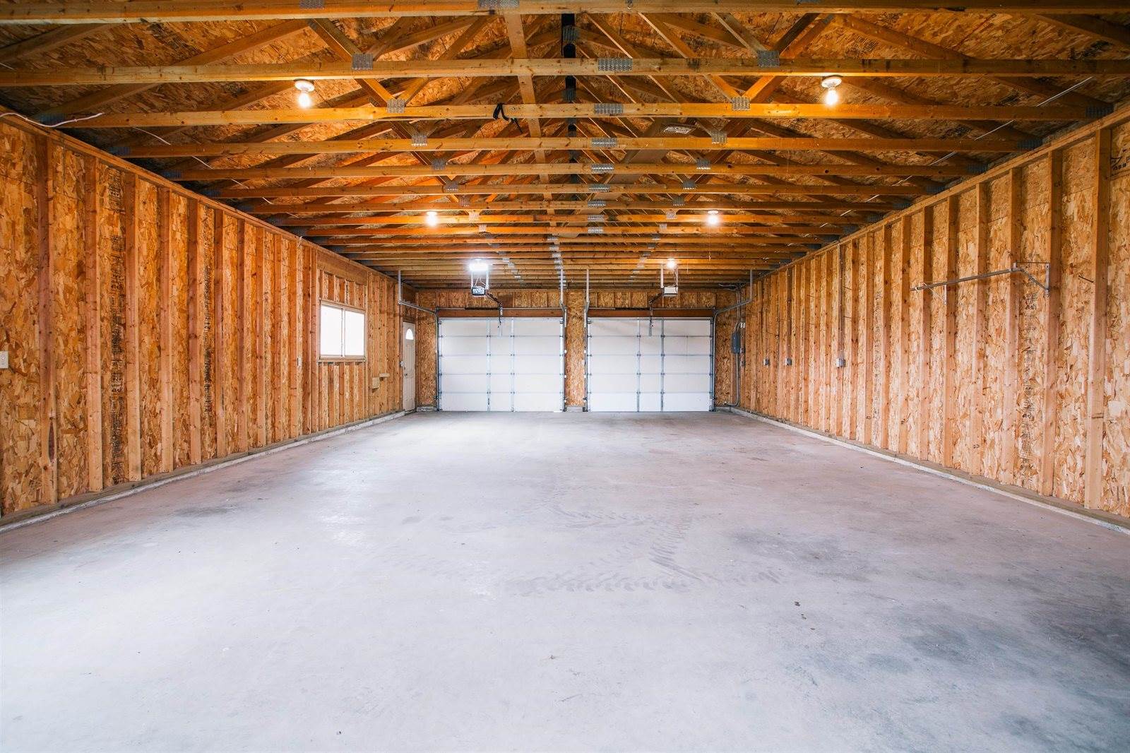 N9891 N Pole Grove Road, Alma Center, WI 54611