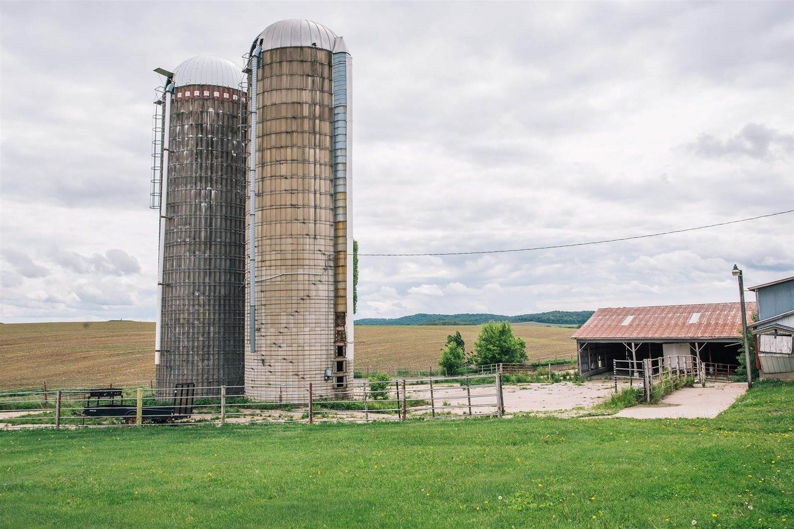 N9891 N Pole Grove Road, Alma Center, WI 54611