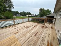 627 Lakeview Dr., McCook Lake, SD 57049