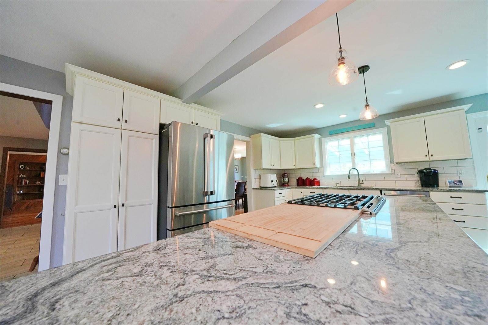 428 Main Street, Orono, ME 04473