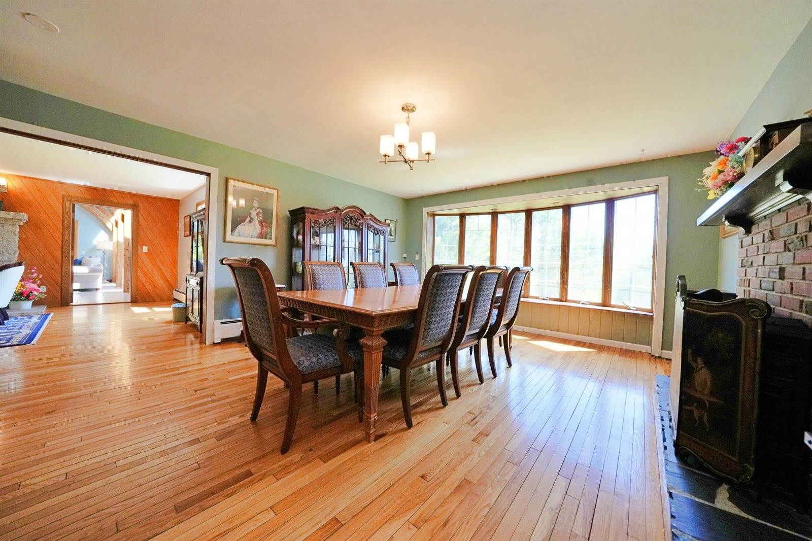 428 Main Street, Orono, ME 04473