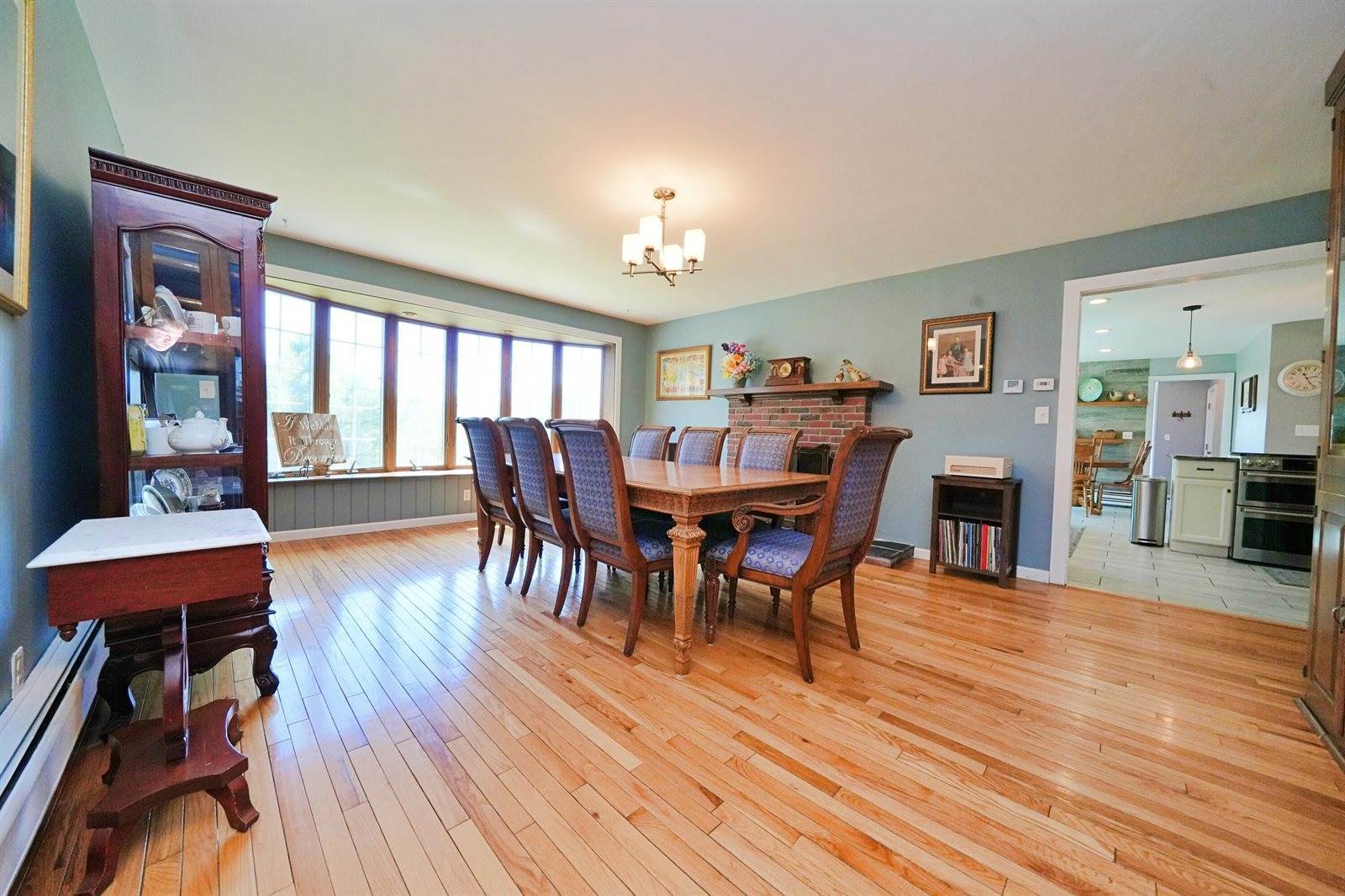 428 Main Street, Orono, ME 04473