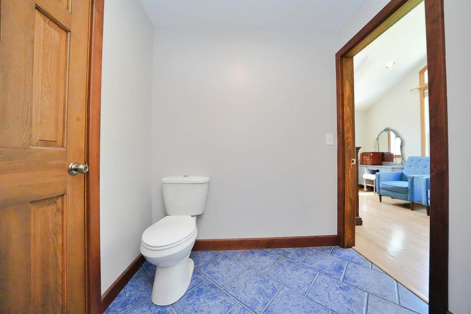 428 Main Street, Orono, ME 04473